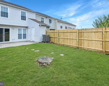 5778 Sunset View Lane - Photo Thumbnail 13