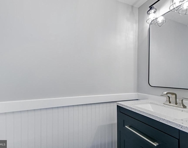 5778 Sunset View Lane - Photo Thumbnail 4