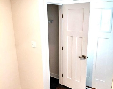 5940 Tomahawk Street - Photo Thumbnail 3