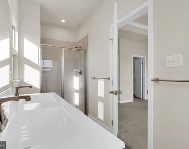 5940 Tomahawk Street - Photo Thumbnail 40
