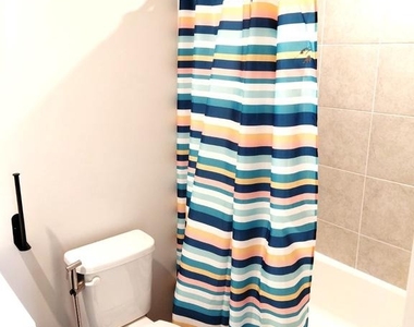 5940 Tomahawk Street - Photo Thumbnail 5