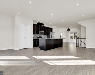 5940 Tomahawk Street - Photo Thumbnail 48