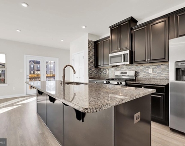 5940 Tomahawk Street - Photo Thumbnail 32