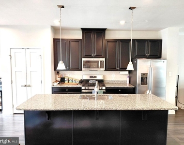 5940 Tomahawk Street - Photo Thumbnail 10