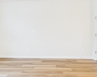 22 Chester Court - Photo Thumbnail 24