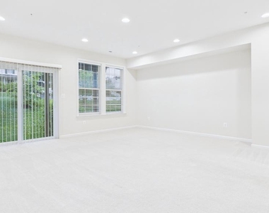 22 Chester Court - Photo Thumbnail 5