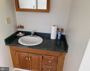 22721 Marsh Creek Road - Photo Thumbnail 14