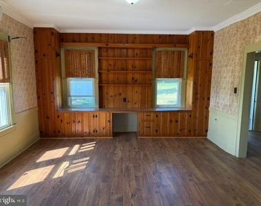 22721 Marsh Creek Road - Photo Thumbnail 8