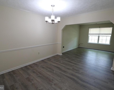 5506 Irish Lord Place - Photo Thumbnail 10