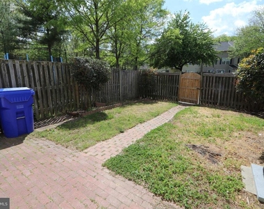 5506 Irish Lord Place - Photo Thumbnail 14