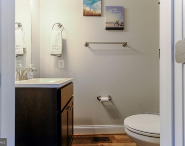 976 Rye Drive - Photo Thumbnail 13
