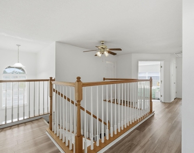 1410 Ne Katie Lynch Dr - Photo Thumbnail 12