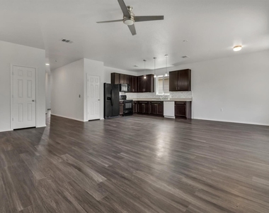 9300 China Rose Dr - Photo Thumbnail 11
