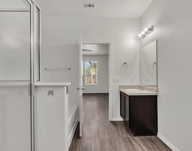 9300 China Rose Dr - Photo Thumbnail 20