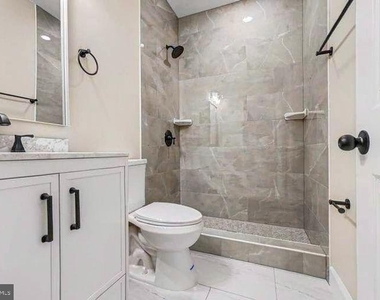 1625 Edmondson Avenue - Photo Thumbnail 12