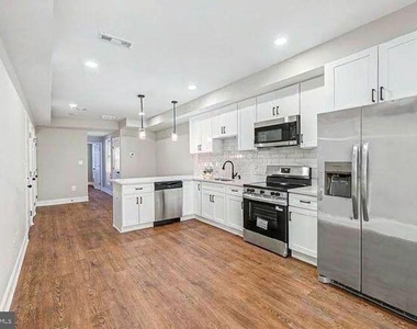 1625 Edmondson Avenue - Photo Thumbnail 3