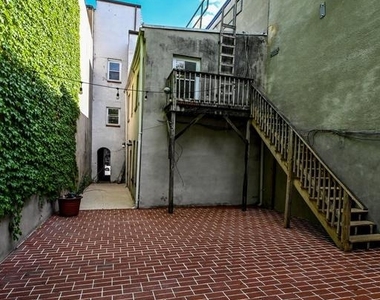 1712 Thames Street - Photo Thumbnail 25