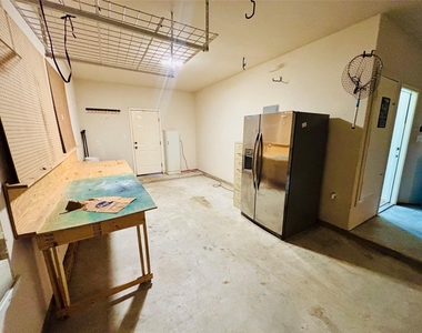 4430 Pasada Ln - Photo Thumbnail 12