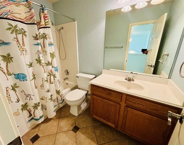 4430 Pasada Ln - Photo Thumbnail 19