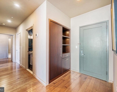 1200 Steuart Street - Photo Thumbnail 13