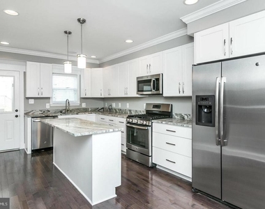 1815 Westphal Place - Photo Thumbnail 5