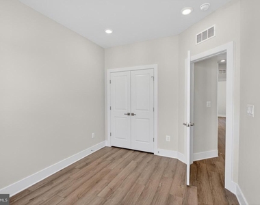 2507 Light Street - Photo Thumbnail 21
