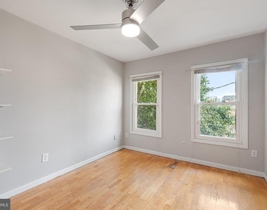 130 E Randall Street - Photo Thumbnail 28
