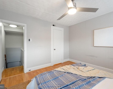 130 E Randall Street - Photo Thumbnail 23