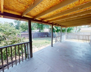 10504 Wendts Way - Photo Thumbnail 27