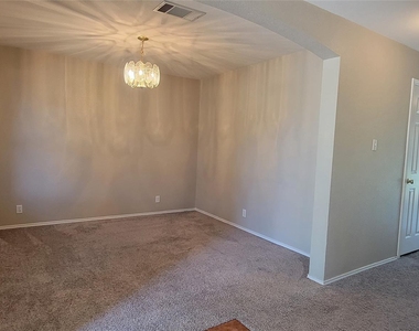 730 Blair Ave - Photo Thumbnail 28