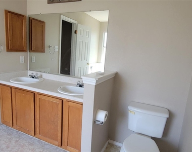 730 Blair Ave - Photo Thumbnail 16