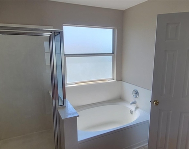 730 Blair Ave - Photo Thumbnail 15
