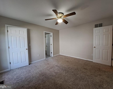 107 Strawberry Way - Photo Thumbnail 10