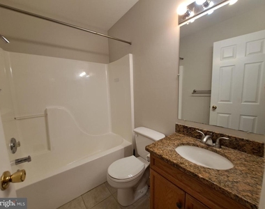 107 Strawberry Way - Photo Thumbnail 12