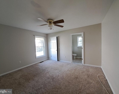 107 Strawberry Way - Photo Thumbnail 9