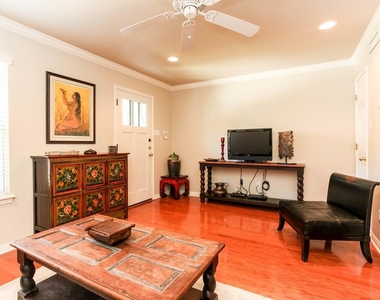 1500 E East Side Dr - Photo Thumbnail 2