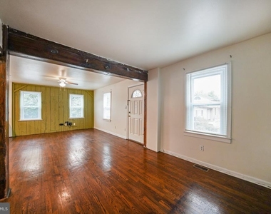 624 Armstrong Avenue - Photo Thumbnail 14