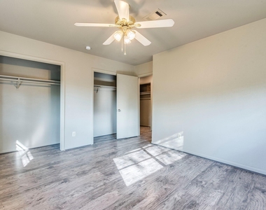 10606 Macmora Rd - Photo Thumbnail 21