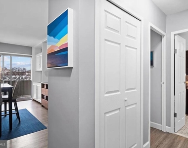 4600 Connecticut Avenue Nw - Photo Thumbnail 2
