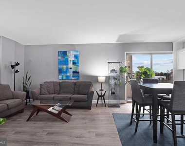 4600 Connecticut Avenue Nw - Photo Thumbnail 3