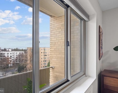 4600 Connecticut Avenue Nw - Photo Thumbnail 24