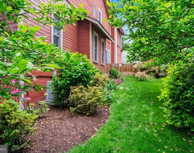 5213 Cathedral Avenue Nw - Photo Thumbnail 61