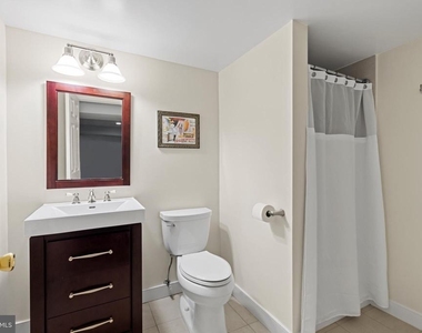 5213 Cathedral Avenue Nw - Photo Thumbnail 49