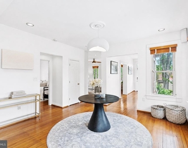 5213 Cathedral Avenue Nw - Photo Thumbnail 4
