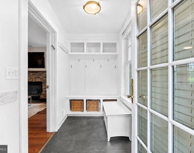 5213 Cathedral Avenue Nw - Photo Thumbnail 41