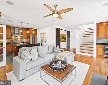 5213 Cathedral Avenue Nw - Photo Thumbnail 3