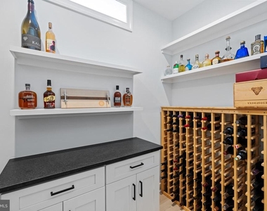 5213 Cathedral Avenue Nw - Photo Thumbnail 45