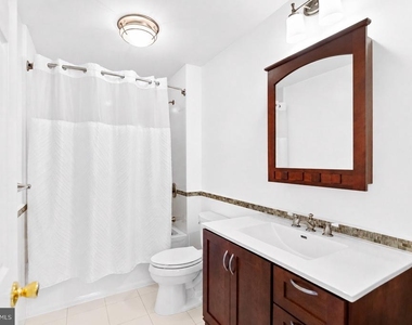 5213 Cathedral Avenue Nw - Photo Thumbnail 20