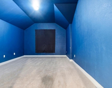15004 Iveans Way - Photo Thumbnail 30