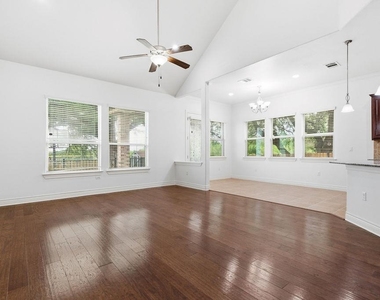 15004 Iveans Way - Photo Thumbnail 3